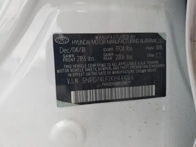 2019 HYUNDAI ELANTRA SE  