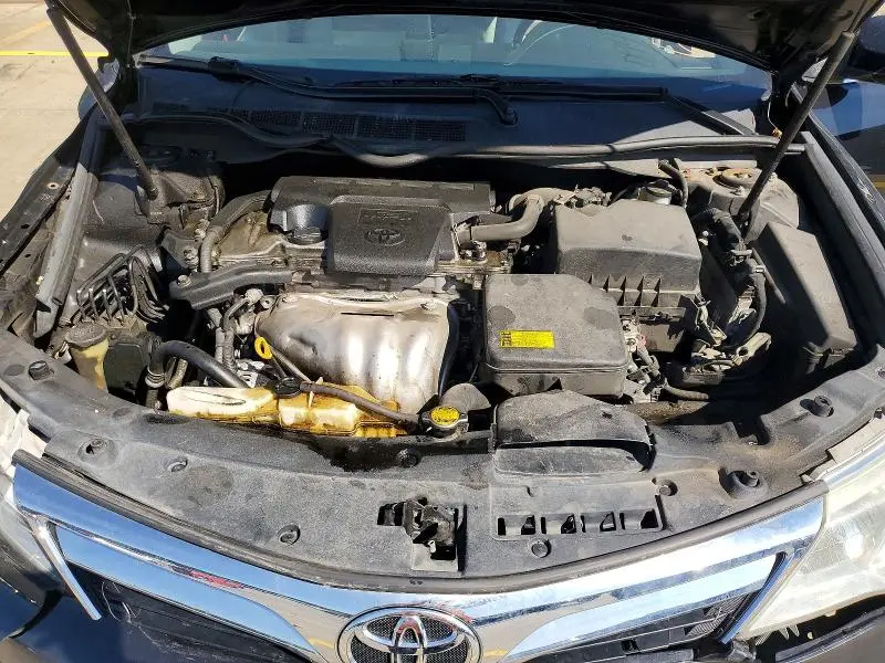 2012 TOYOTA CAMRY XLE  