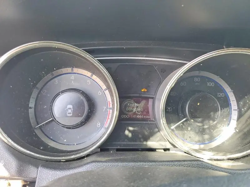 2012 HYUNDAI SONATA SE  