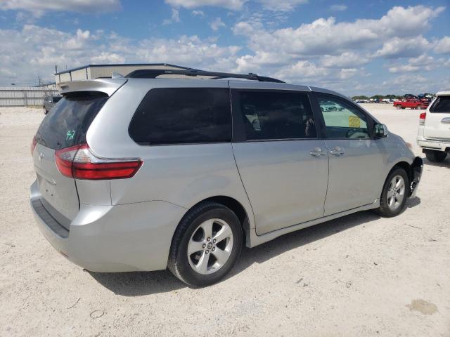 2020 TOYOTA SIENNA LE