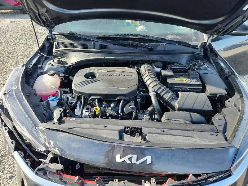 2024 KIA FORTE GT  