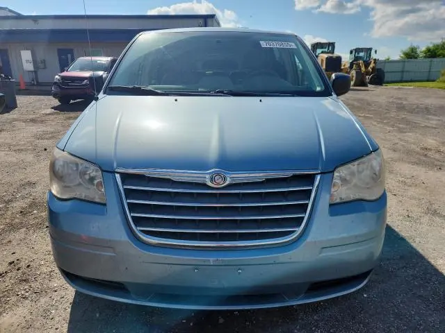 2010 CHRYSLER TOWN & COUNTRY LX  