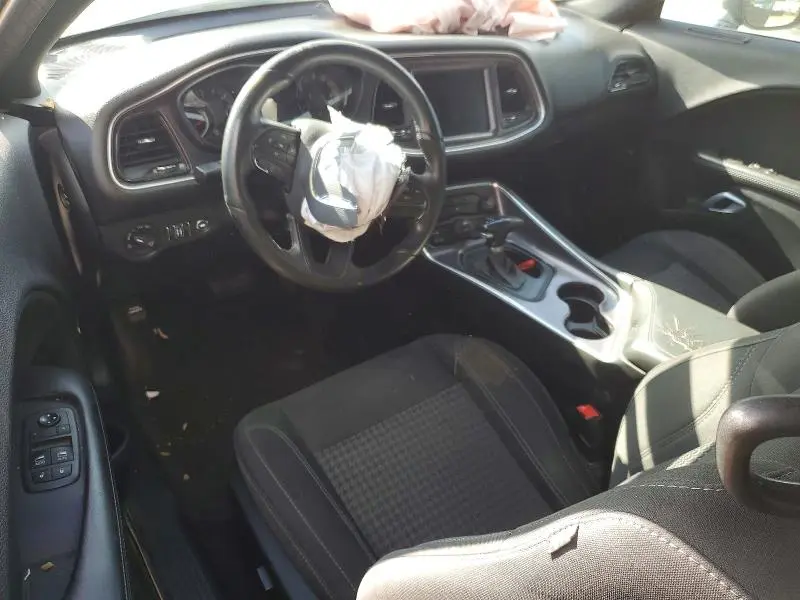 2016 DODGE CHALLENGER SXT  