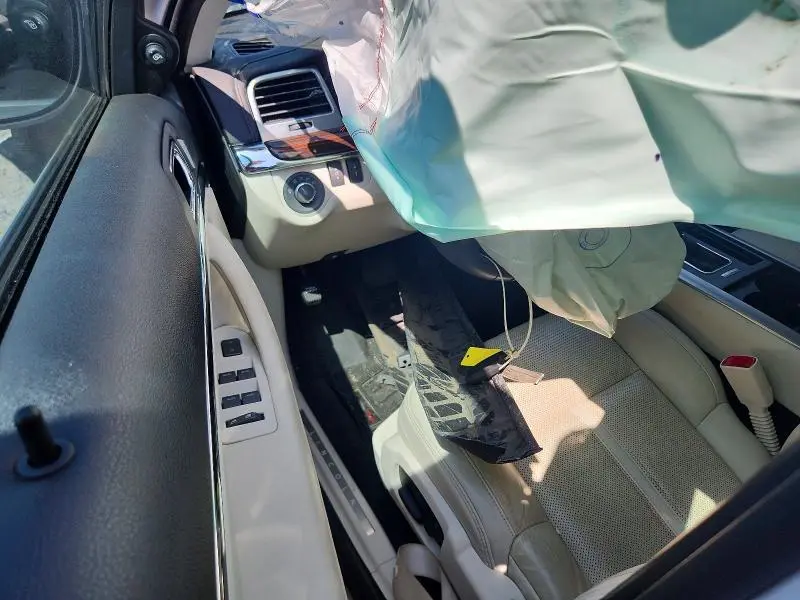 2011 LINCOLN MKS   