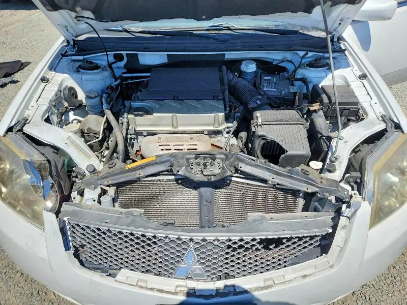 2012 MITSUBISHI GALANT ES  