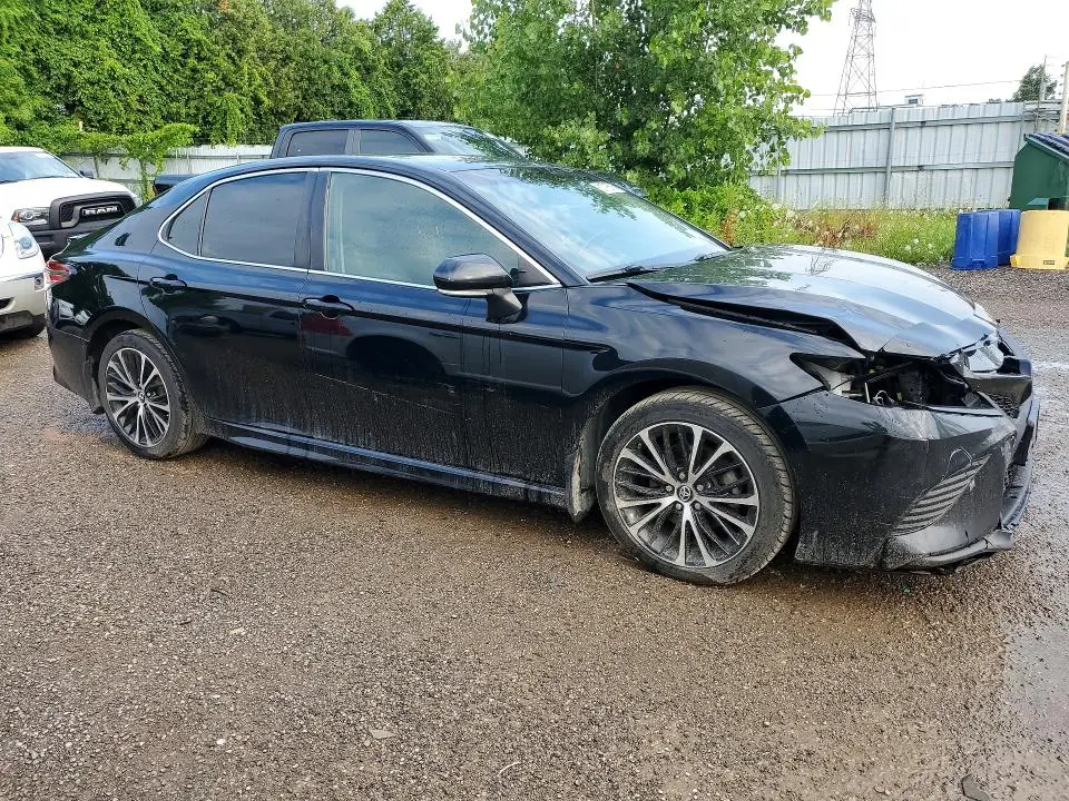 2019 TOYOTA CAMRY   