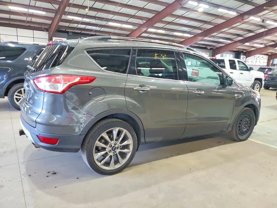 2015 FORD ESCAPE SE  