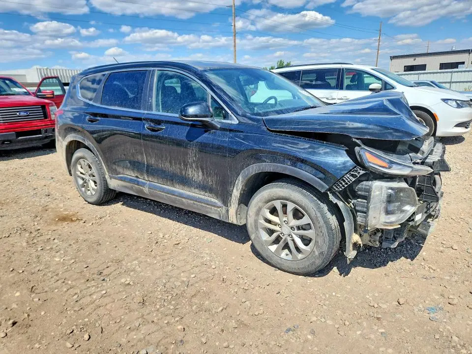 2019 HYUNDAI SANTA FE SE  