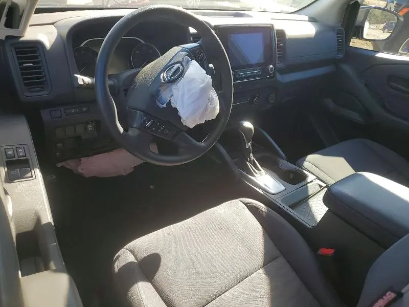 2024 NISSAN FRONTIER S  