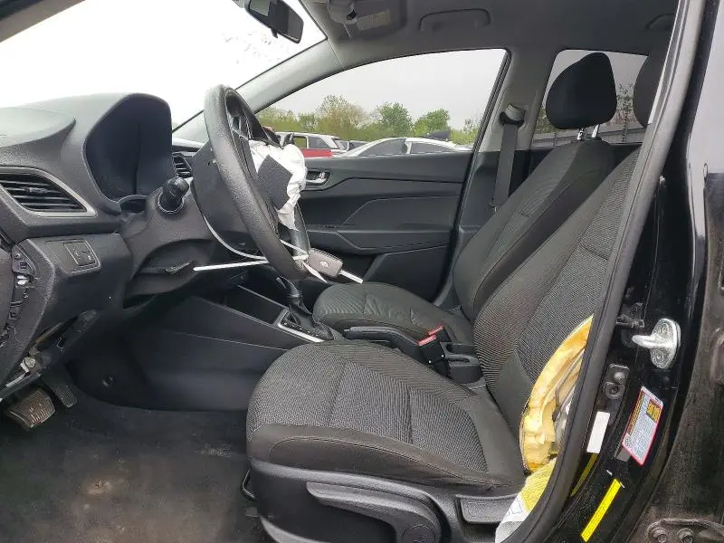 2019 HYUNDAI ACCENT SE  