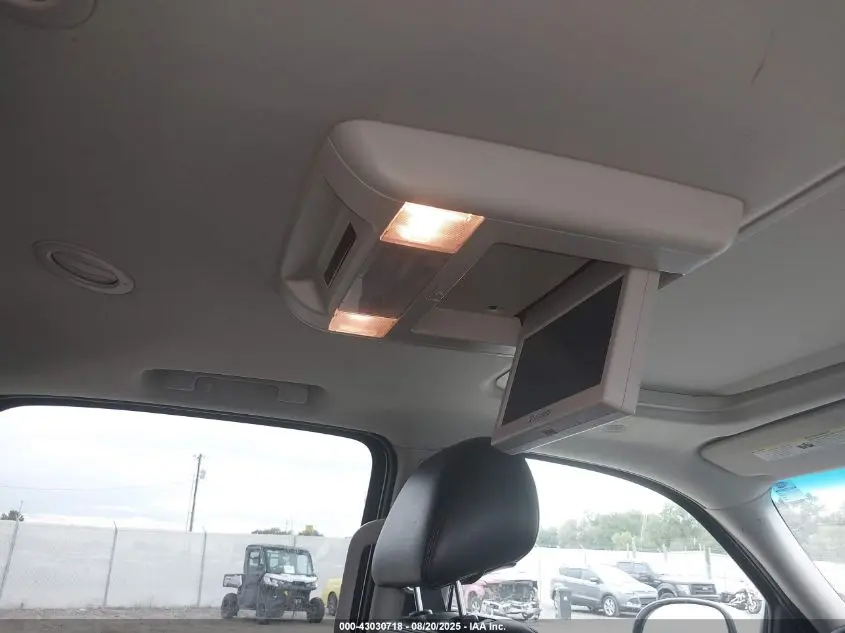 2013 CHEVROLET SUBURBAN 1500 LT