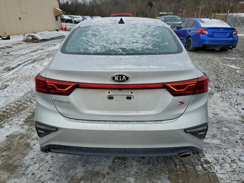 2019 KIA FORTE GT LINE  