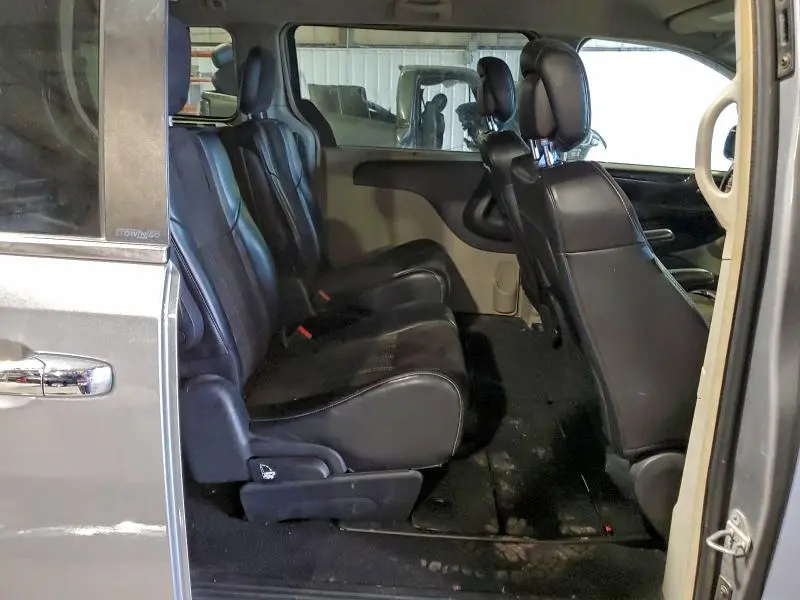 2014 CHRYSLER TOWN & COUNTRY TOURING L  