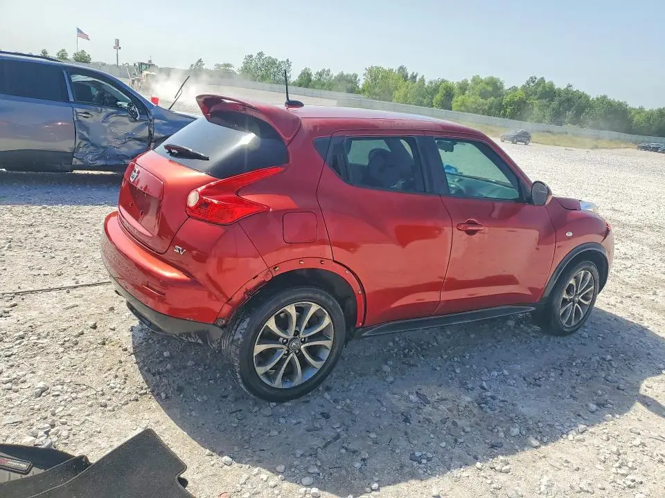 2011 NISSAN JUKE S  