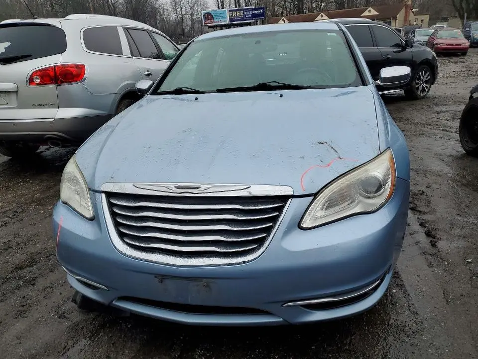 2012 CHRYSLER 200 LIMITED  