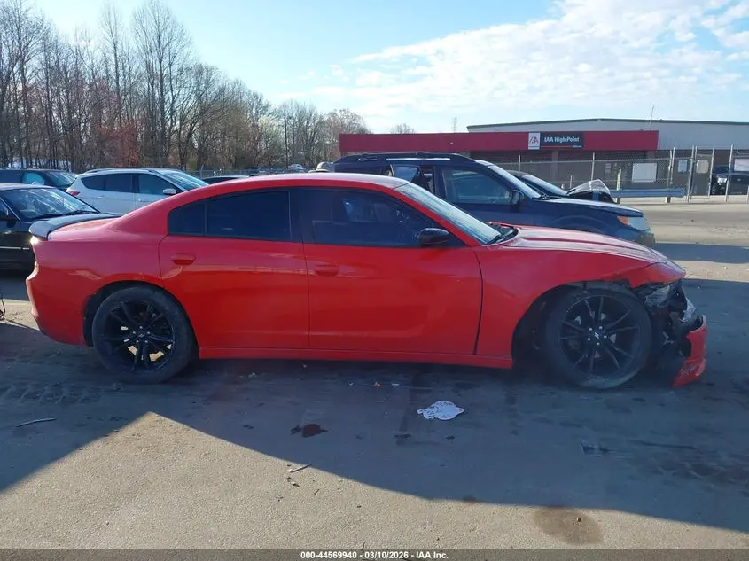 2018 DODGE CHARGER SXT RWD