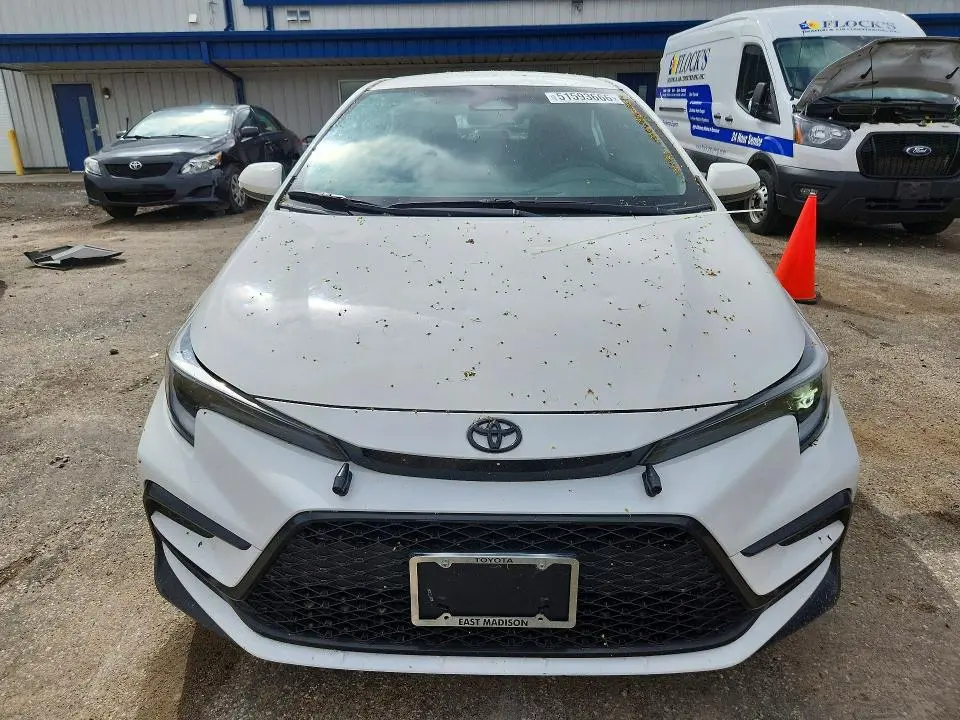 2024 TOYOTA COROLLA SE  