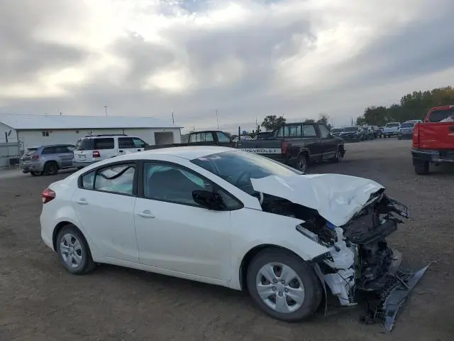 2017 KIA FORTE LX  