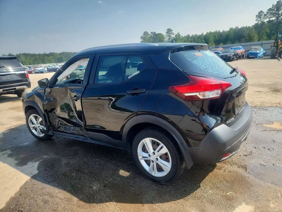 2019 NISSAN KICKS S  