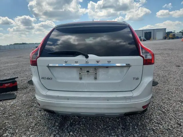 2016 VOLVO XC60 T6 PREMIER  