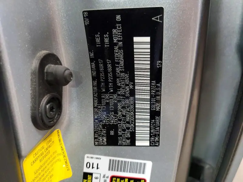 2019 TOYOTA SIENNA LE 8-PASSENGER  