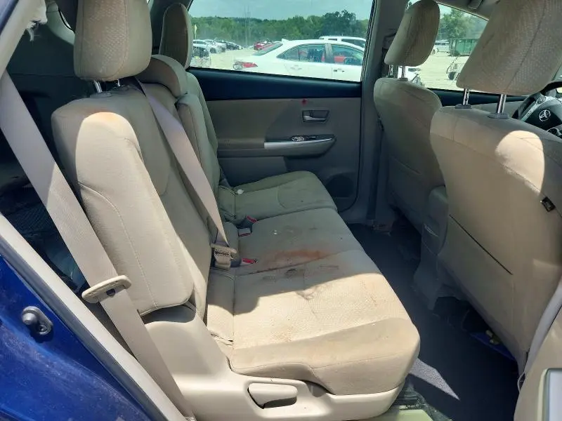 2013 TOYOTA PRIUS V TWO  