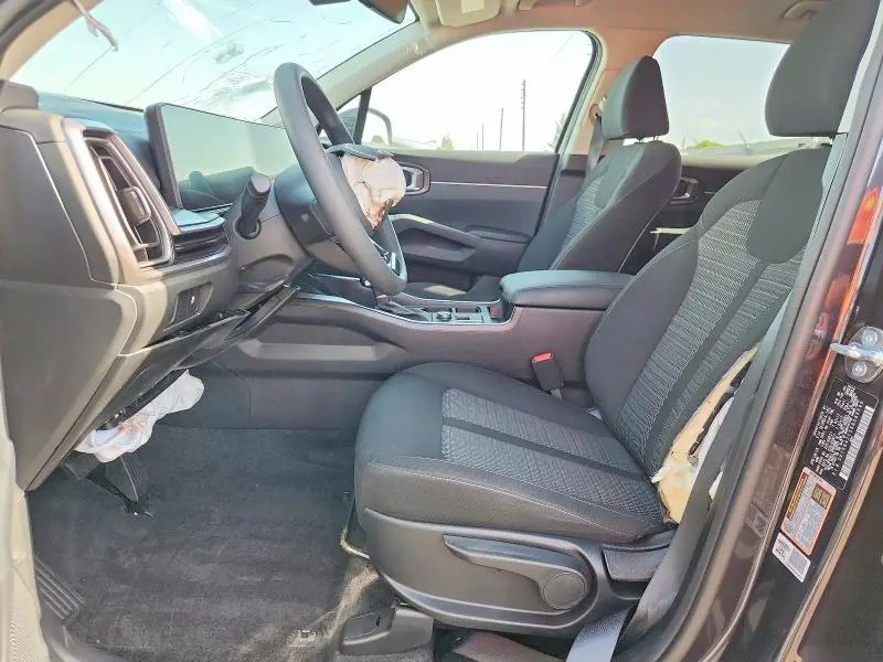 2025 KIA SORENTO LX  
