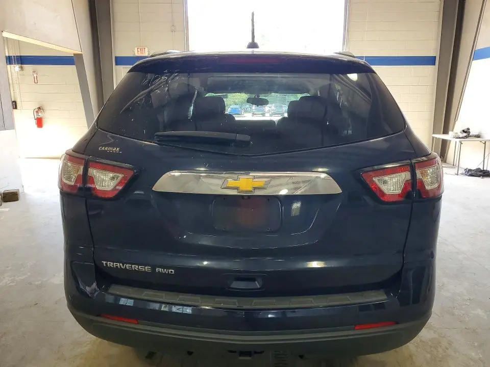 2017 CHEVROLET TRAVERSE LS  