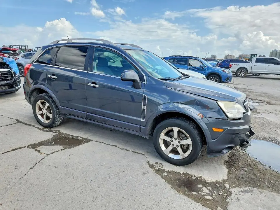 2013 CHEVROLET CAPTIVA LT  