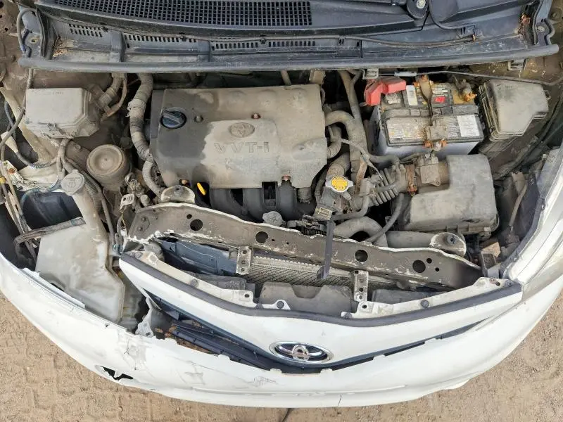 2014 TOYOTA YARIS 5-DOOR L  