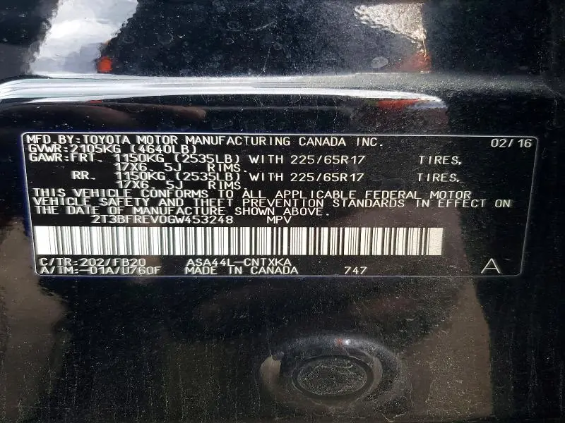 2016 TOYOTA RAV4 LE  
