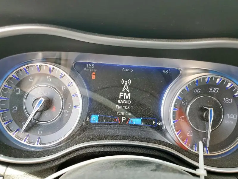 2016 CHRYSLER 300 LIMITED  