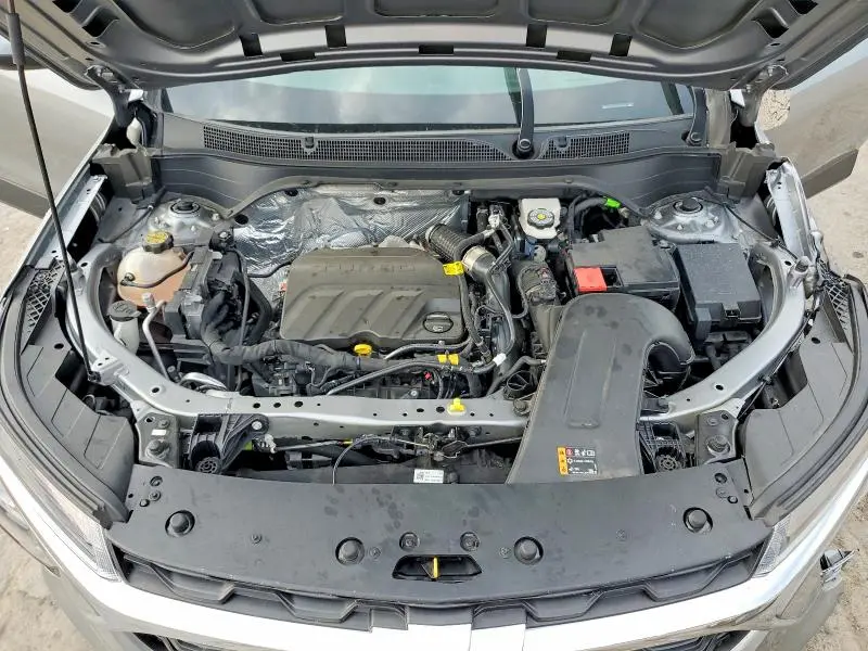 2025 CHEVROLET TRAX LS  