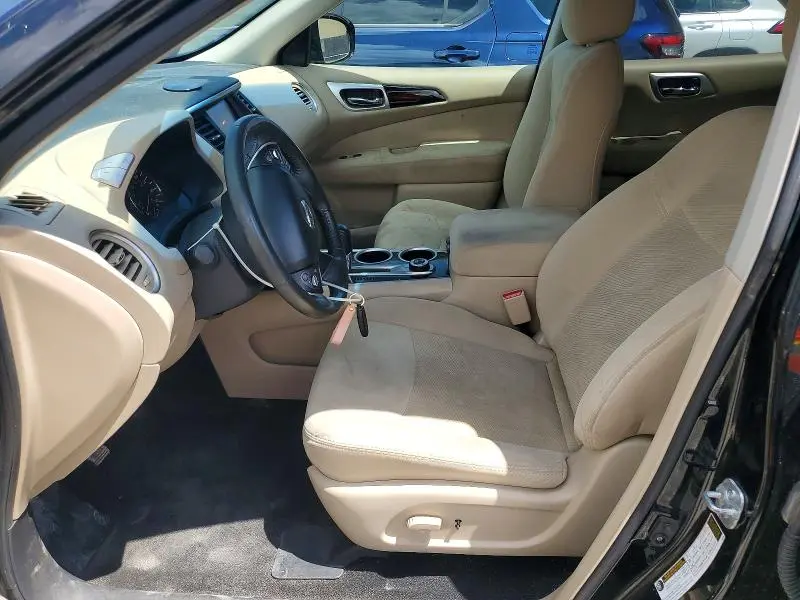 2016 NISSAN PATHFINDER SV  