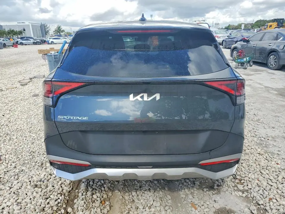2025 KIA SPORTAGE EX  