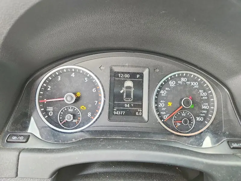 2017 VOLKSWAGEN TIGUAN S  