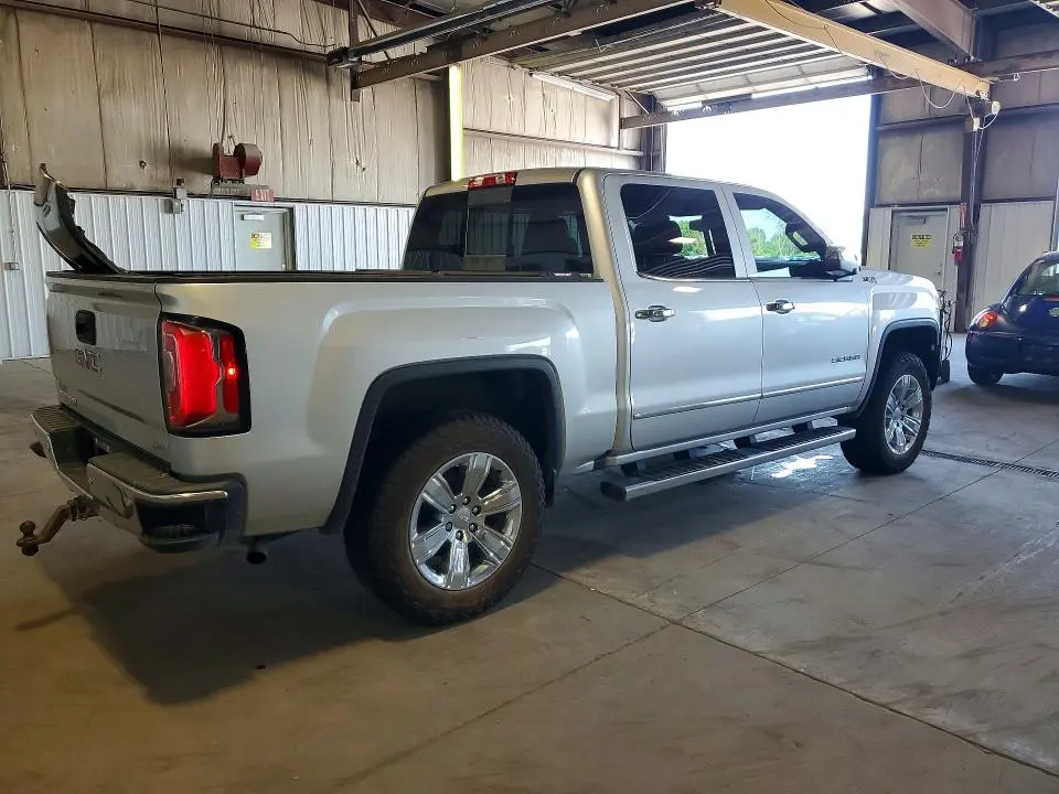 2018 GMC SIERRA K1500 SLT  
