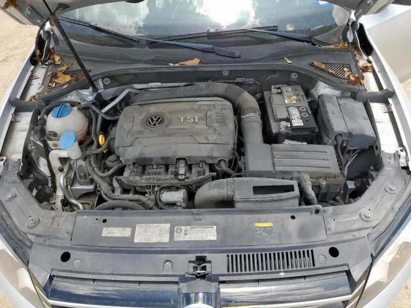 2015 VOLKSWAGEN PASSAT S  