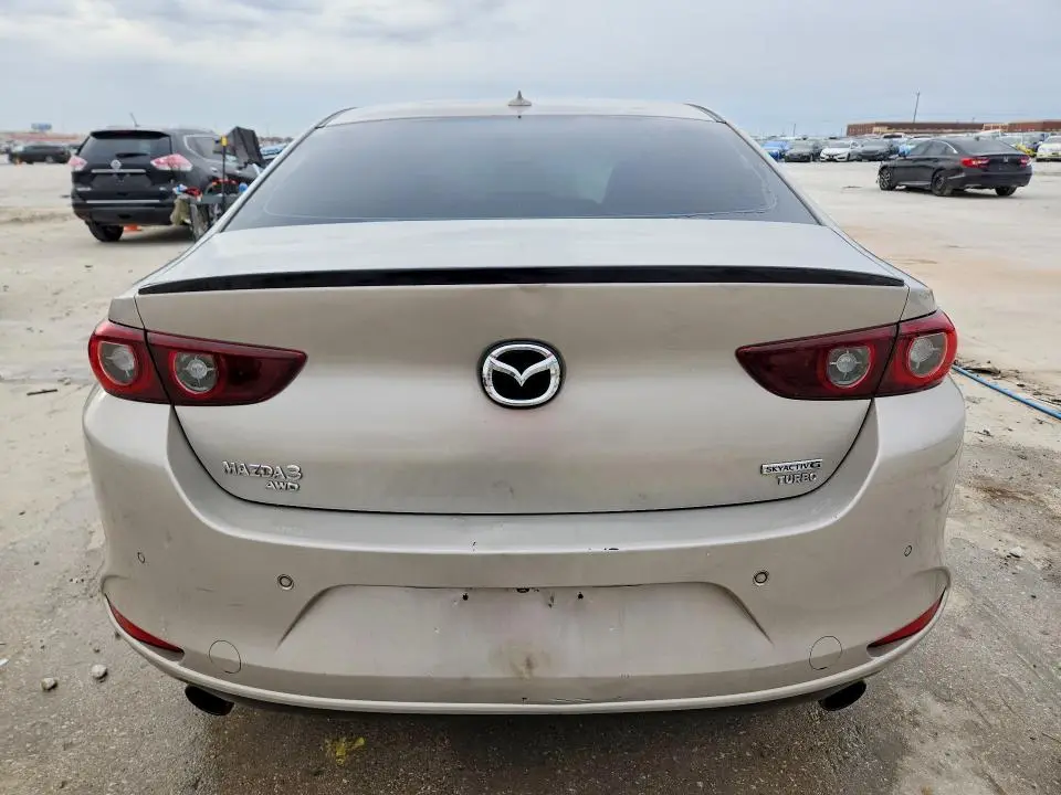 2022 MAZDA 3 PREMIUM PLUS  