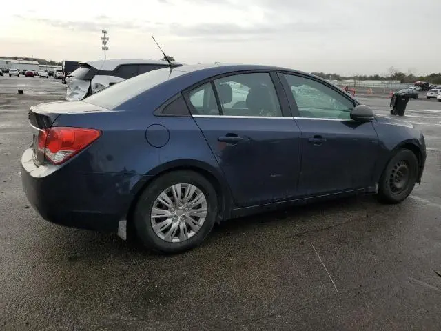 2011 CHEVROLET CRUZE LS  