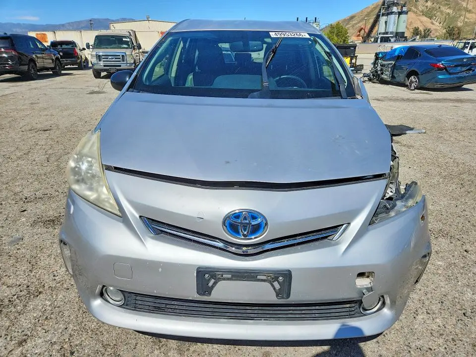 2013 TOYOTA PRIUS V FIVE  