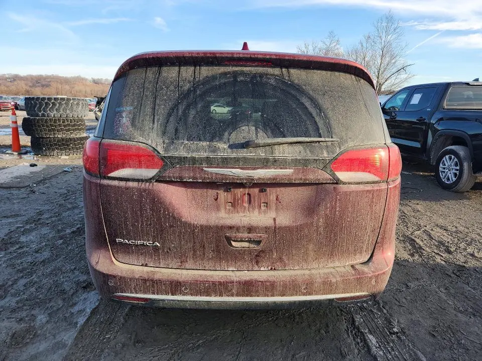 2017 CHRYSLER PACIFICA TOURING L PLUS  