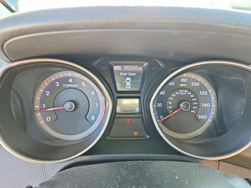 2013 HYUNDAI ELANTRA GT BASE  