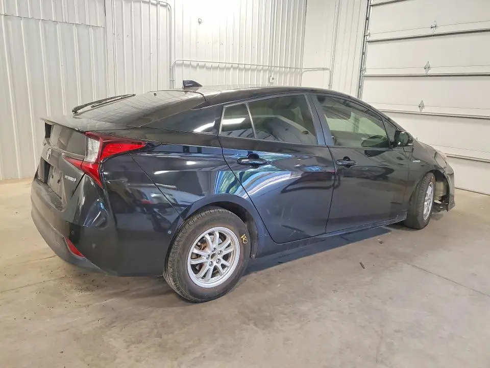 2020 TOYOTA PRIUS LE  