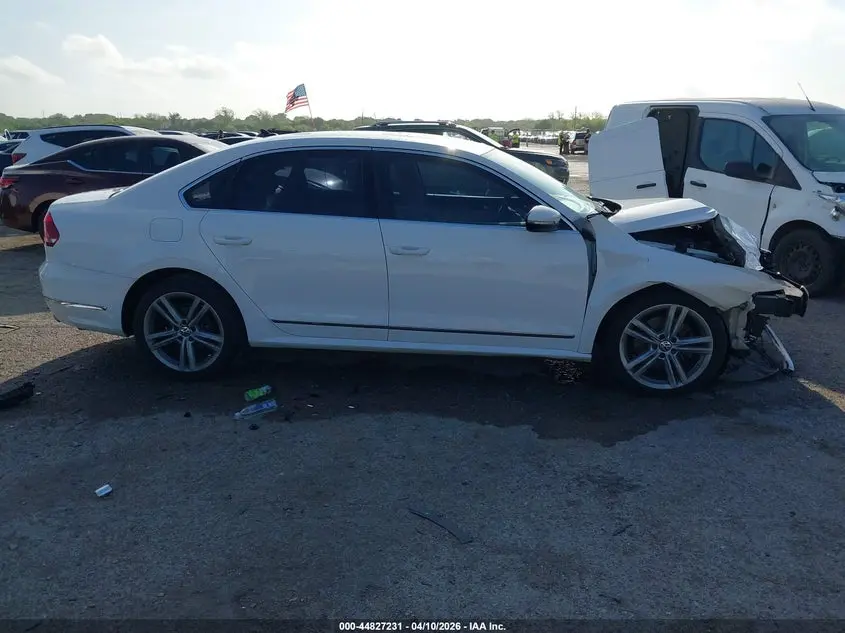 2012 VOLKSWAGEN PASSAT 3.6L V6 SEL PREMIUM