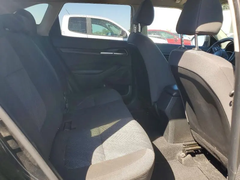 2022 KIA SELTOS LX  
