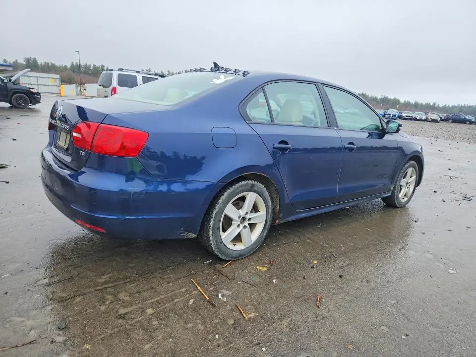 2014 VOLKSWAGEN JETTA TDI  
