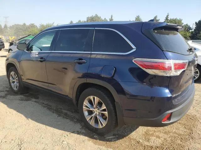 2015 TOYOTA HIGHLANDER XLE  