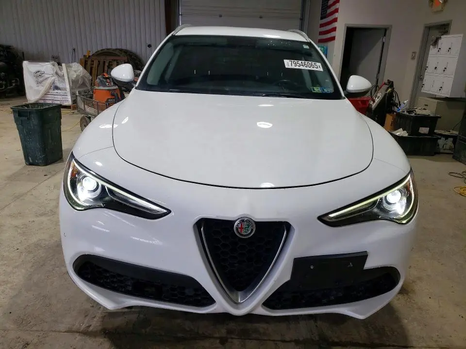 2018 ALFA ROMEO STELVIO   
