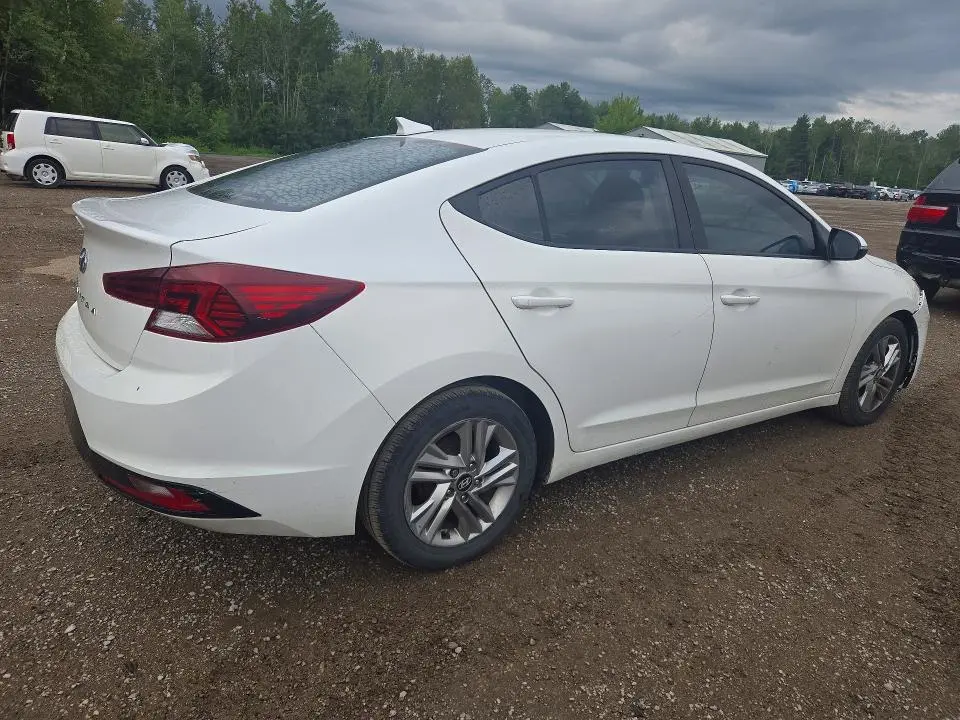 2019 HYUNDAI ELANTRA SEL  